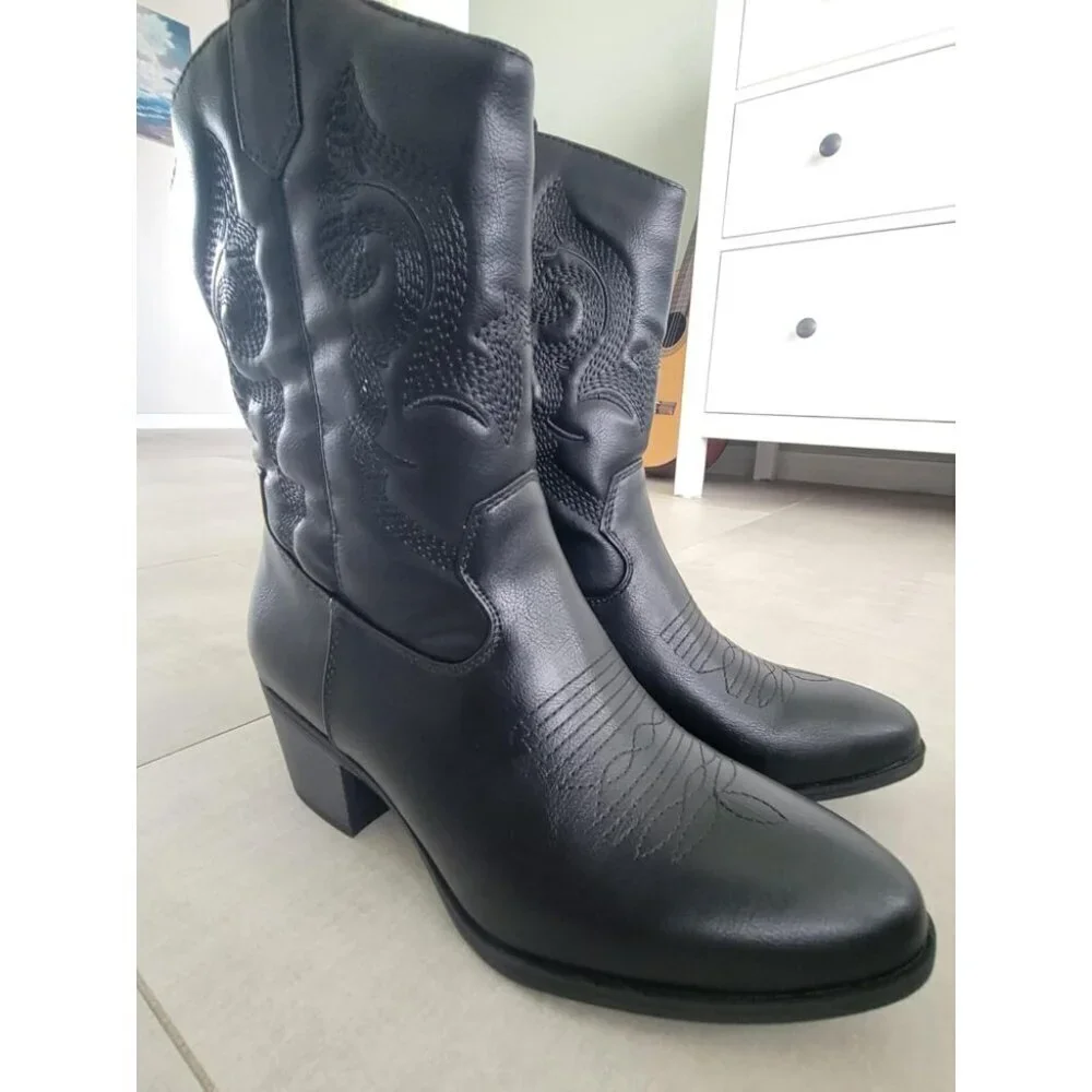 🆕Women All Black Suede leather Embroidered Country Heel Pointed Toe Boot